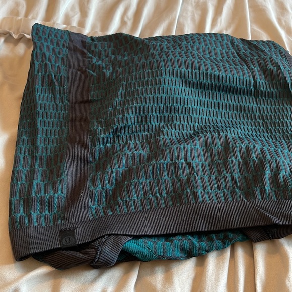 Lulu lemon pattern long sleeve swiftly tech - Picture 2 of 2